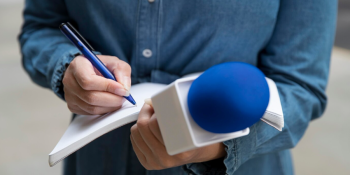 "TV Online vs. TV Tradicional: Qual a Melhor Escolha para Seu Negócio?"